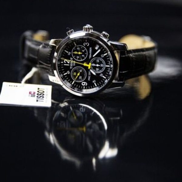 Montre homme Tissot réf. T17.1.526.52, boîtier 40 mm, acier inoxydable, cuir, verre minéral, étanche 200 m – deuxième vue