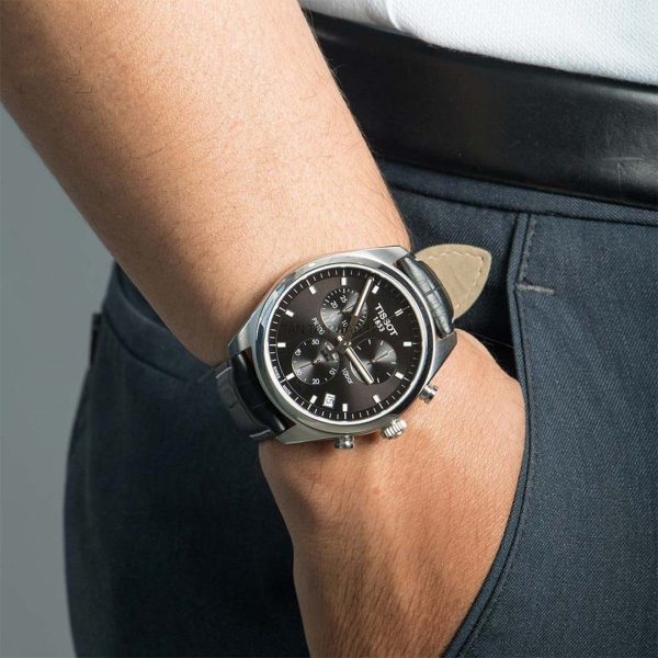Montre homme Tissot réf. T101.417.16.051.00, boîtier 41 mm, acier inoxydable, cuir, verre minéral, étanche 100 m – quatrième vue