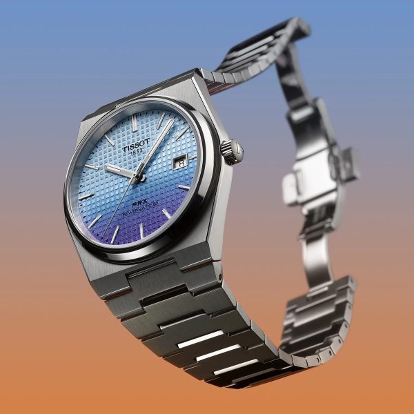 Montre homme Tissot PRX Powermatic réf. T137.407.11.351.01, mouvement automatique, boîtier 40 mm, acier inoxydable – troisième vue