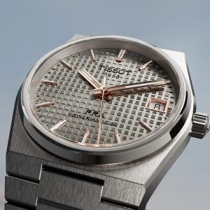 Montre homme Tissot PRX Titane réf. T137.807.44.061.00, mouvement automatique, boîtier 38 mm, titane, verre saphir – deuxième vue