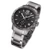 Montre homme Tissot Quickster réf. T095.417.11.067.00, chronographe quartz, boîtier 42 mm, acier inoxydable, verre minéral – troisième vue
