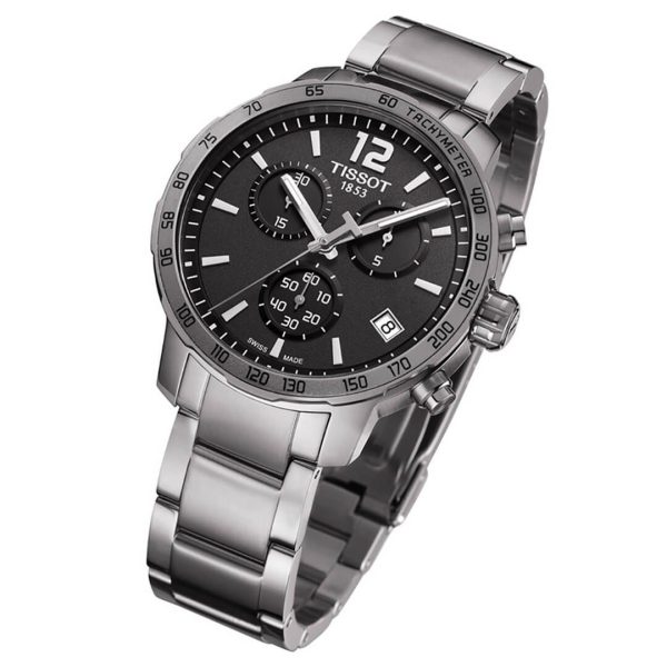 Montre homme Tissot Quickster réf. T095.417.11.067.00, chronographe quartz, boîtier 42 mm, acier inoxydable, verre minéral – troisième vue