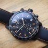 Montre homme Tissot Quickster réf. T095.417.36.057.00, chronographe quartz, boîtier 42 mm, acier inoxydable, verre minéral – quatrième vue