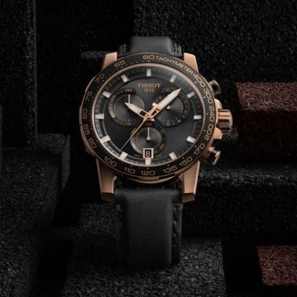 Montre homme Tissot réf. T125.617.36.051.00, chronographe quartz, acier inoxydable, cuir – troisième vue