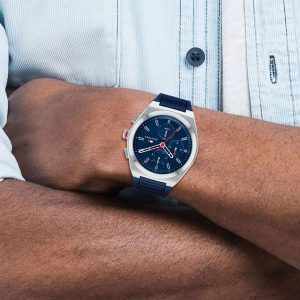 Montre homme Tommy Hilfiger réf. 1791899, mouvement quartz, boîtier 44 mm, caoutchouc – vue principale, Horlova Maroc
