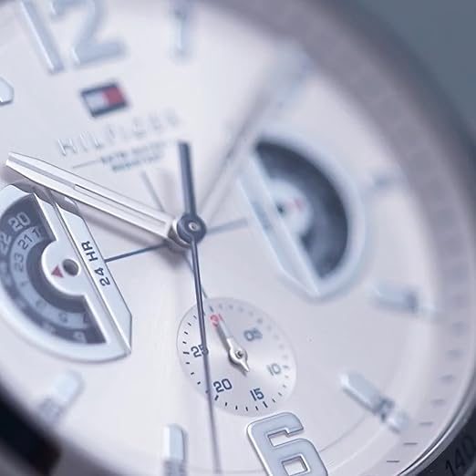 Montre homme Tommy Hilfiger réf. 1710676, mouvement quartz, boîtier 46 mm, silicone, caoutchouc – vue principale, Horlova Maroc