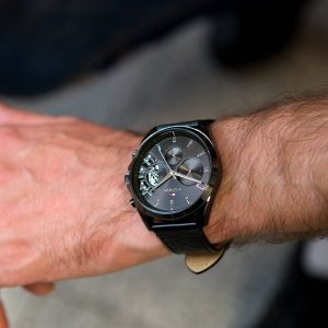 Montre homme Tommy Hilfiger Baker réf. 1710452, mouvement quartz, boîtier 43 mm, cuir – deuxième vue