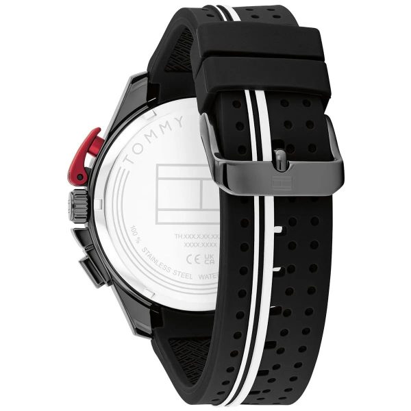 Montre homme Tommy Hilfiger Bank 46 mm réf. 1792168, cadran noir, bracelet silicone – autre angle