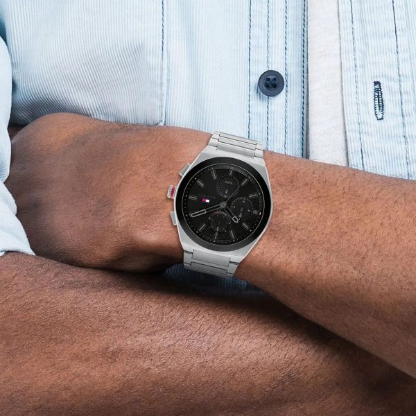 Montre homme Tommy Hilfiger Connor réf. 1791897, mouvement quartz, boîtier 44 mm, acier inoxydable, étanche 50 m – deuxième vue