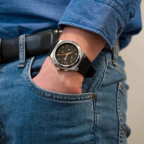 Montre homme Tommy Hilfiger Connor réf. 1791898, mouvement quartz, boîtier 44 mm, silicone, étanche 50 m – vue principale, Horlova Maroc