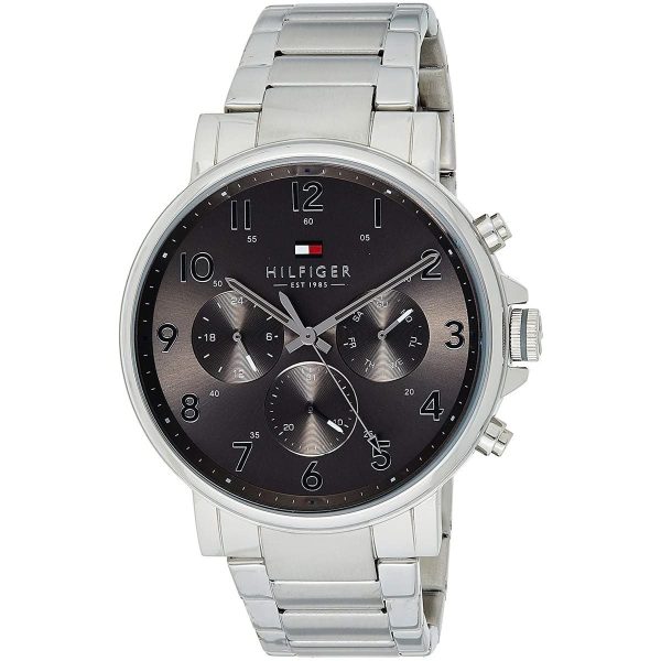 Montre homme Tommy Hilfiger Daniel réf. 1710382, mouvement quartz, boîtier 44 mm, acier inoxydable – troisième vue