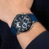 Montre homme Tommy Hilfiger Decker réf. 1791350, mouvement quartz, boîtier 46 mm, silicone, étanche 50 m – quatrième vue