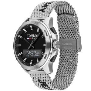 Montre homme Tommy Hilfiger Jeans 46 mm réf. 1791765, cadran noir, bracelet acier – vue de trois-quarts