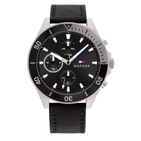 Montre homme Tommy Hilfiger Larson 46 mm réf. 1791984, cadran noir, mouvement quartz – vue de face | Horlova Maroc