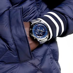 Montre homme Tommy Hilfiger Luca réf. 1710492, mouvement quartz, boîtier 50 mm, acier inoxydable, étanche 50 m – deuxième vue