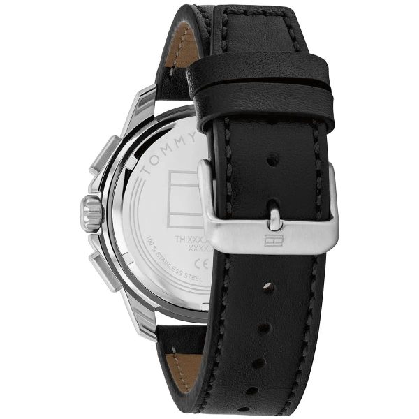 Montre homme Tommy Hilfiger Navy 44 mm réf. 1710619, cadran bleu marine, mouvement quartz – vue rapprochée