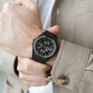 Montre homme Tommy Hilfiger Néo réf. 1792120, mouvement quartz, boîtier 44 mm, silicone, étanche 50 m – deuxième vue