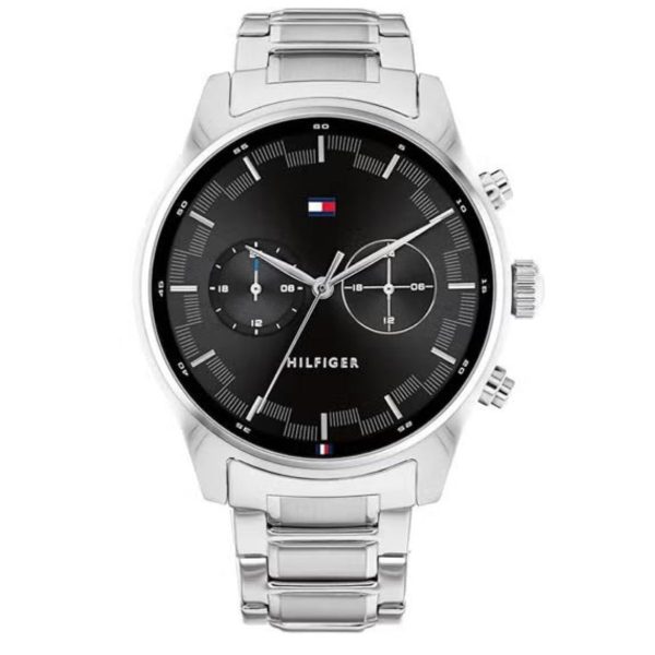Montre homme Tommy Hilfiger Sawyer 45 mm réf. 1710419, cadran noir, bracelet acier, mouvement quartz – vue de face | Horlova Maroc