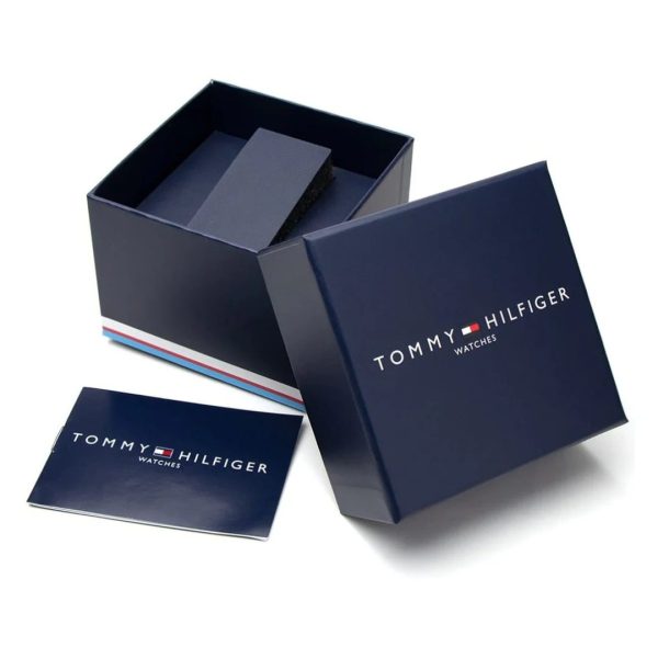 Montre homme Tommy Hilfiger Stewart 44 mm réf. 1710606, bracelet cuir, mouvement quartz – vue rapprochée