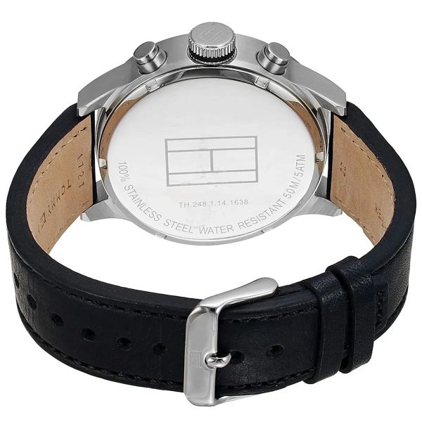 Montre homme Tommy Hilfiger Trent 46 mm réf. 1791050, cadran noir, bracelet cuir – vue de trois-quarts