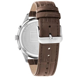 Montre homme Tommy Hilfiger Weston 44 mm réf. 1710501, cadran argenté, bracelet cuir – vue de trois-quarts