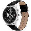 Montre homme Tommy Hilfiger Weston 44 mm réf. 1710502, cadran noir, bracelet cuir – vue de trois-quarts