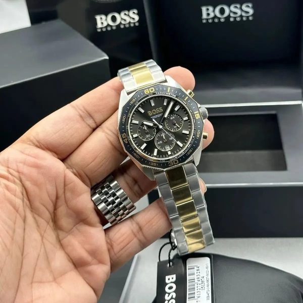 Montre mixte Hugo Boss réf. 1513974, chronographe quartz, boîtier 44 mm, acier inoxydable, étanche 50 m – quatrième vue