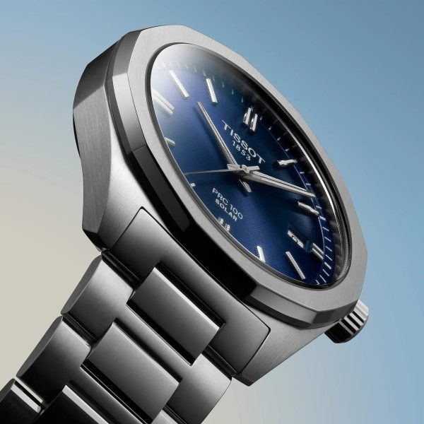 Montre mixte Tissot PRC 100 Solar réf. T1514221104100, mouvement solaire, boîtier 39 mm, acier inoxydable, étanche 100 m – deuxième vue