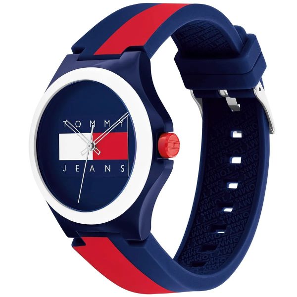 Montre mixte Tommy Hilfiger Unisexe Berlin 40 mm réf. 1720025, cadran bleu – vue de trois-quarts